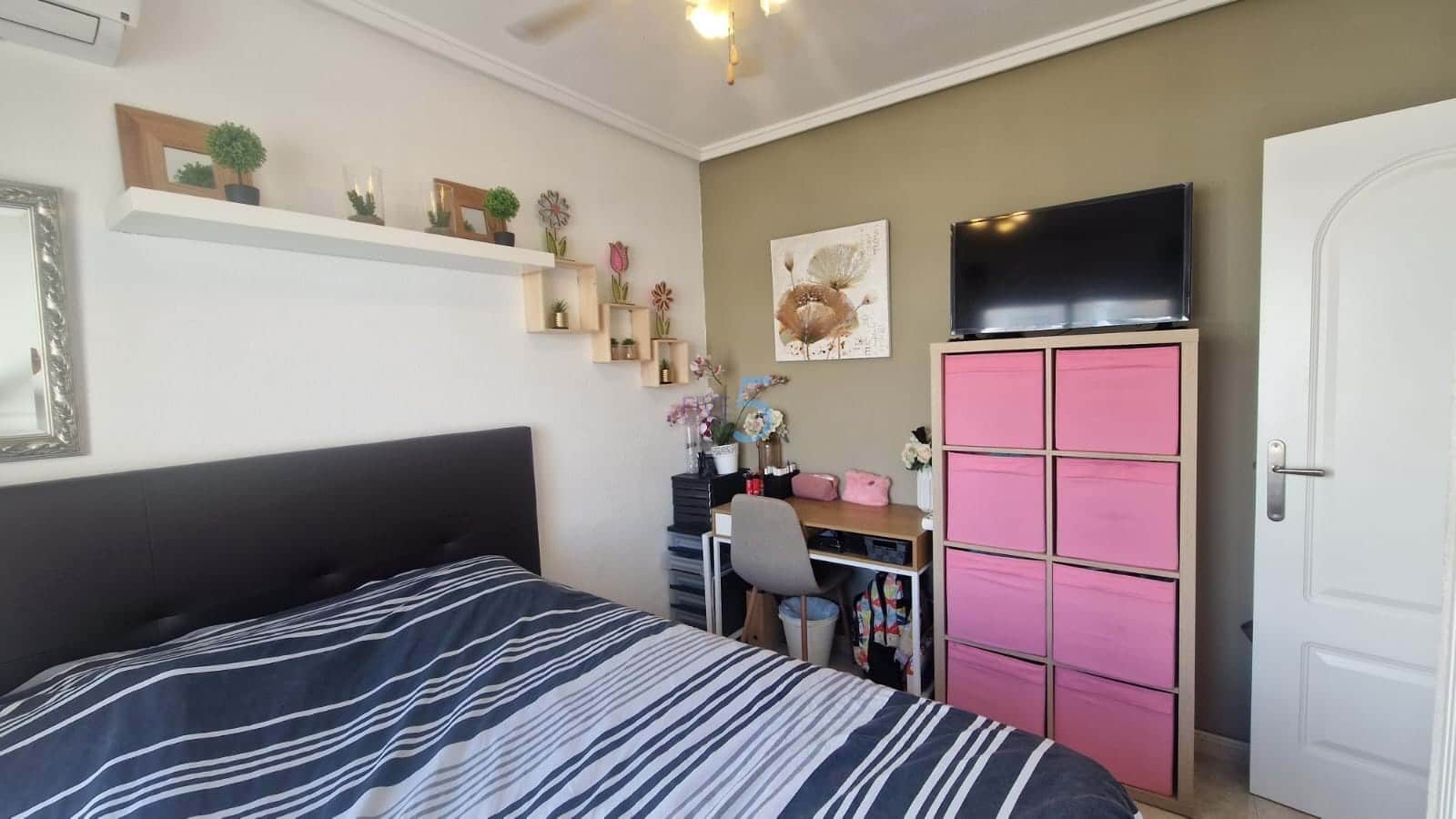 3 makuuhuone Omakotitalo myytävänä paikassa Ciudad Quesada mukana uima-altaan - 249 999 € (Ref: 9249055)