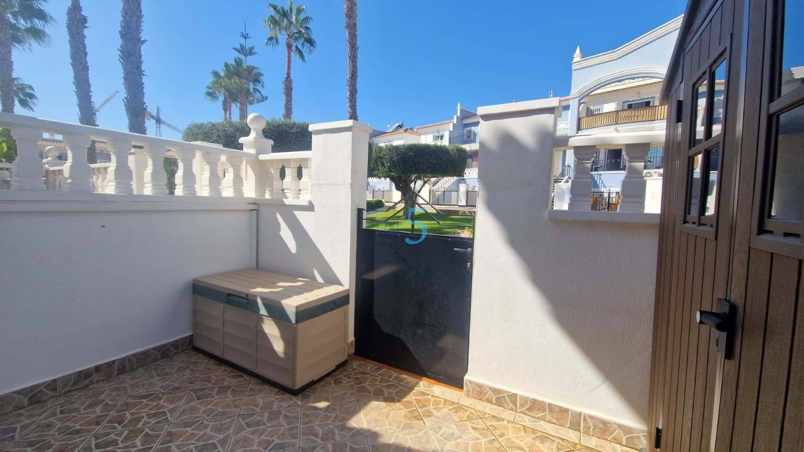 3 makuuhuone Omakotitalo myytävänä paikassa Ciudad Quesada mukana uima-altaan - 249 999 € (Ref: 9249055)