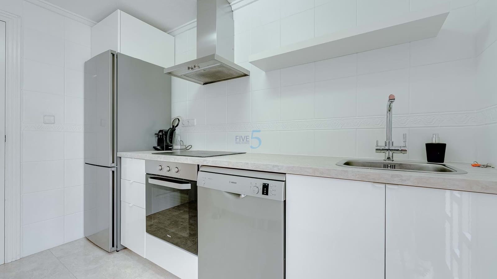 3 makuuhuone Omakotitalo myytävänä paikassa Ciudad Quesada mukana uima-altaan - 249 999 € (Ref: 9249055)