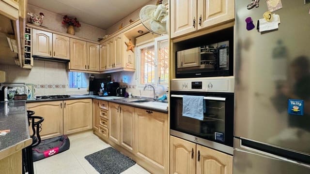 3 chambre Villa/Maison à vendre à Los Balcones avec piscine - 310 000 € (Ref: 9249056)