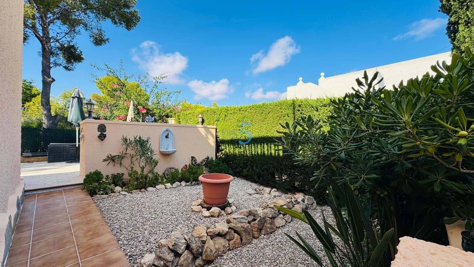 3 bedroom Villa for sale in Los Balcones with pool - € 310,000 (Ref: 9249056)