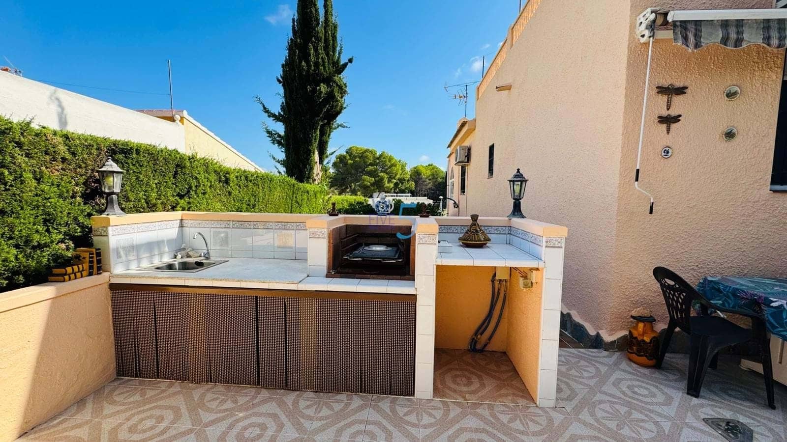 3 bedroom Villa for sale in Los Balcones with pool - € 310,000 (Ref: 9249056)