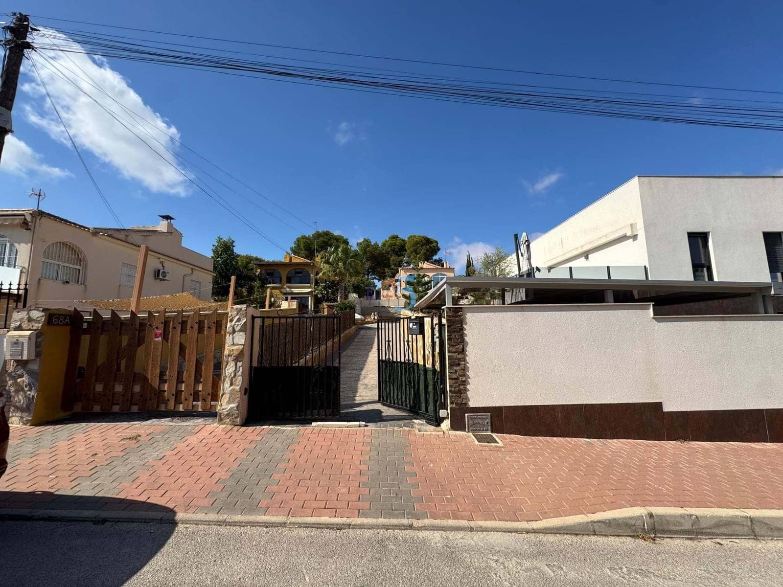 3 bedroom Villa for sale in Los Balcones with pool - € 310,000 (Ref: 9249056)