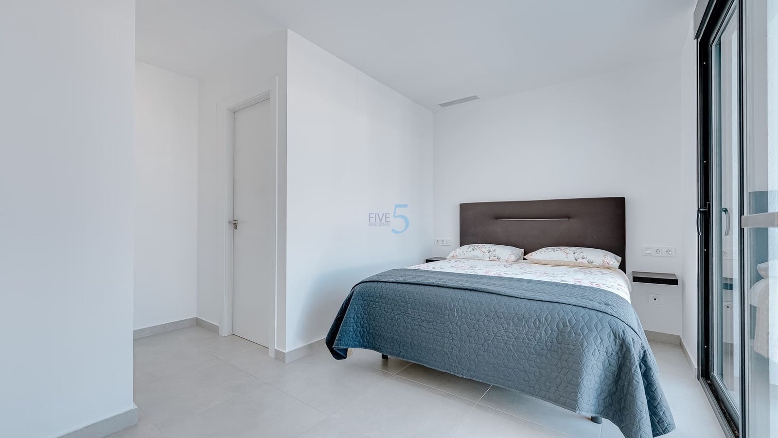 5 slaapkamer Villa te koop in Rojales met zwembad - € 450.000 (Ref: 9254508)