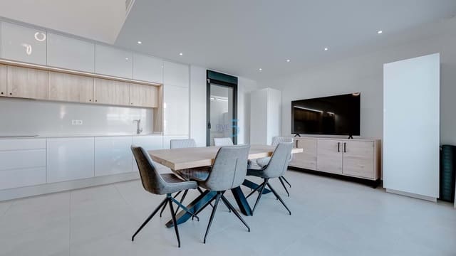 5 soverom Villa til salgs i Rojales med svømmebasseng - € 450 000 (Ref: 9254508)