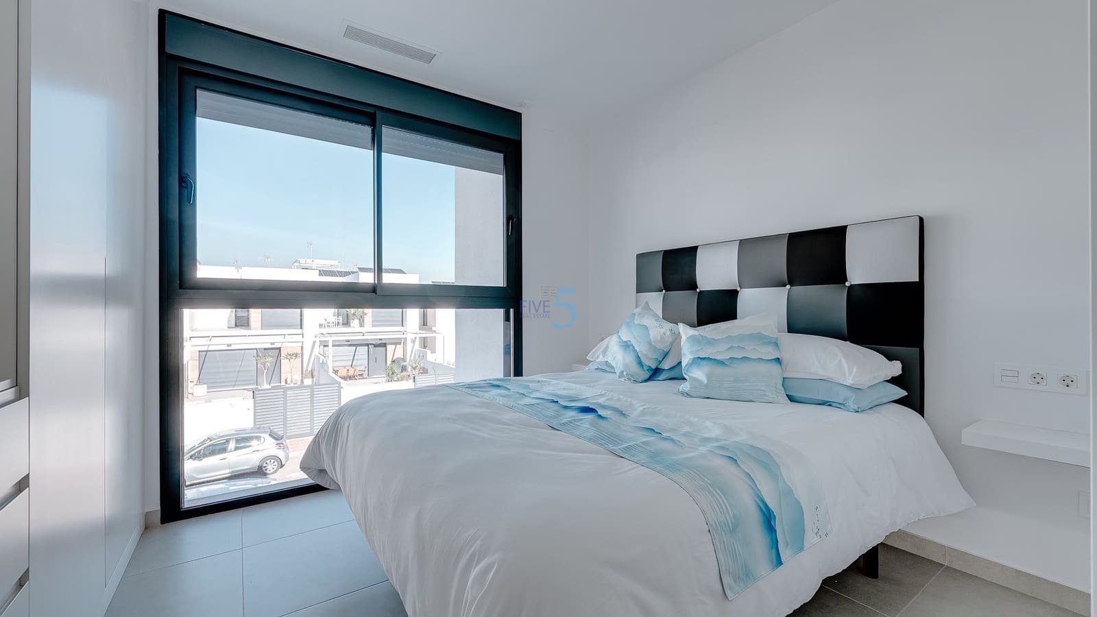 5 slaapkamer Villa te koop in Rojales met zwembad - € 450.000 (Ref: 9254508)