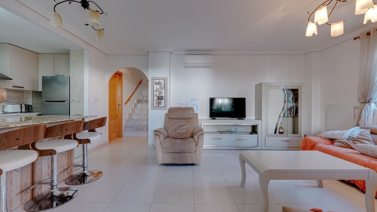 3 sovrum Hus till salu i Playa Flamenca med pool - 305 000 € (Ref: 9254510)