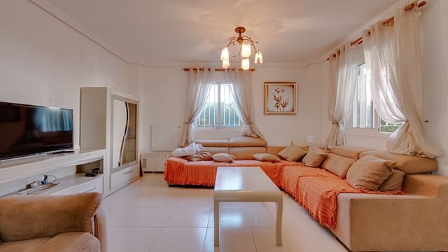 3 bedroom Townhouse for sale in Playa Flamenca, Orihuela with pool - € 305,000 (Ref: 9254510)