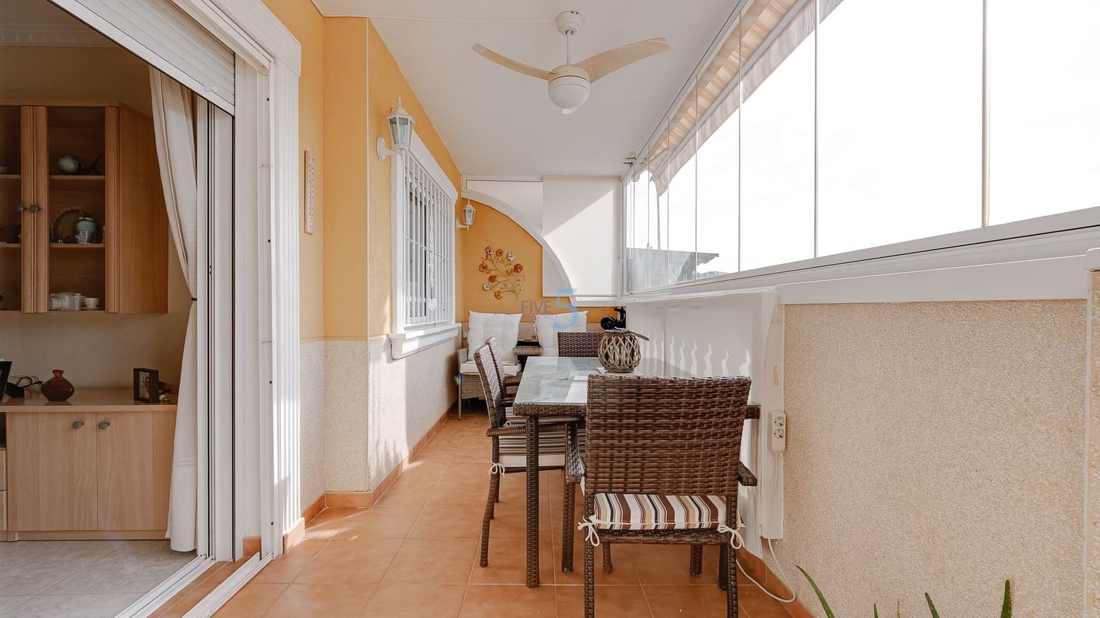 Apartamento de 2 habitaciones en Algorfa en venta con piscina - 130.000 € (Ref: 9254602)