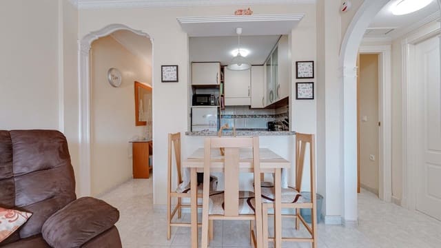 Apartamento de 2 habitaciones en Algorfa en venta con piscina - 130.000 € (Ref: 9254602)