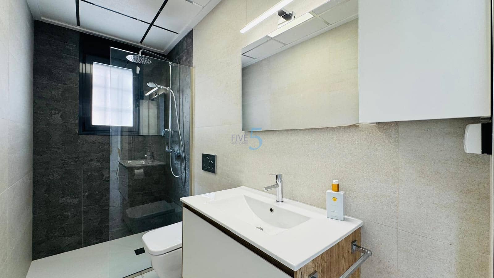 Apartamento de 2 habitaciones en San Miguel de Salinas en venta con piscina garaje - 331.420 € (Ref: 9254603)