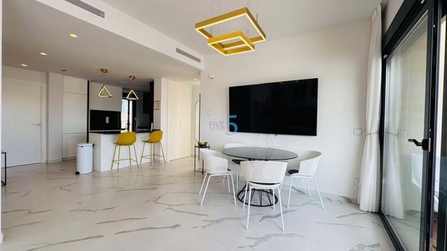 Apartamento de 2 habitaciones en San Miguel de Salinas en venta con piscina garaje - 331.420 € (Ref: 9254603)