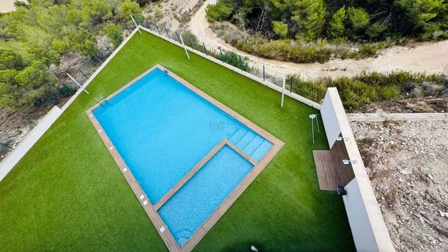 Apartamento de 2 habitaciones en San Miguel de Salinas en venta con piscina garaje - 331.420 € (Ref: 9254603)