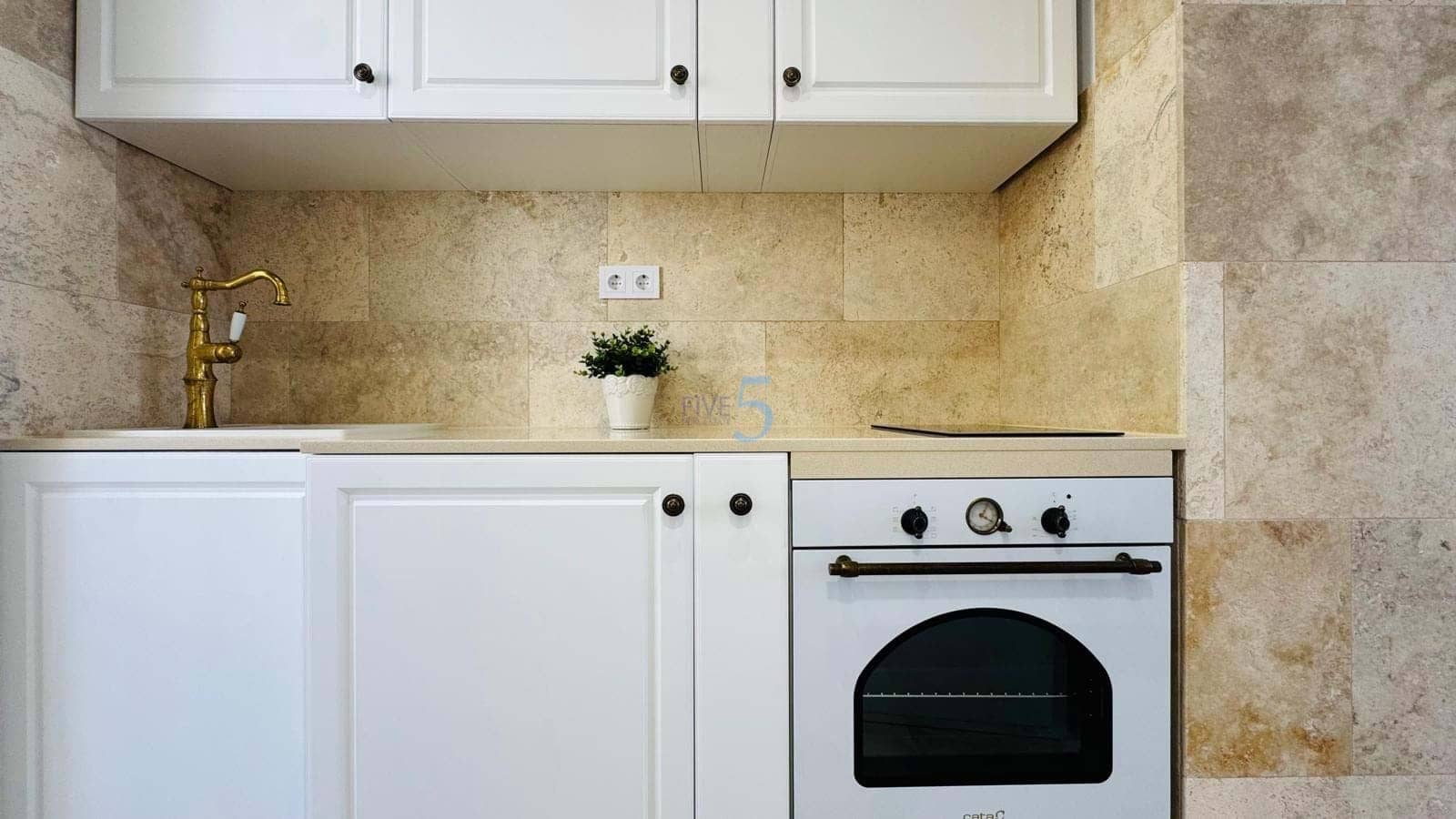 3 bedroom Villa for sale in Villamartin with pool garage - € 250,000 (Ref: 9261923)