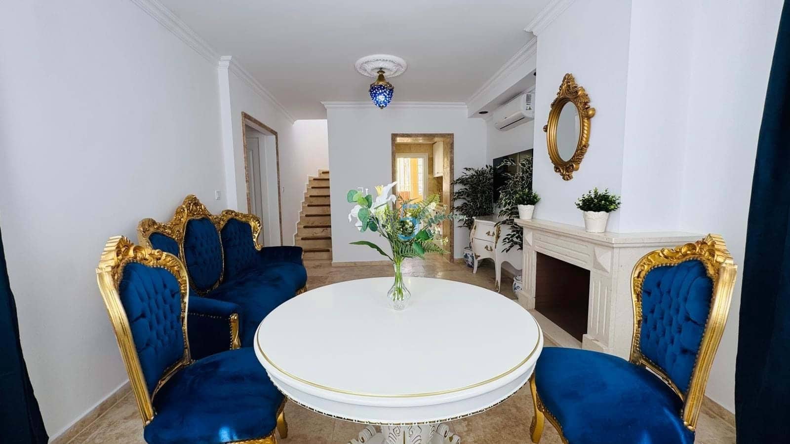 3 bedroom Villa for sale in Villamartin with pool garage - € 250,000 (Ref: 9261923)