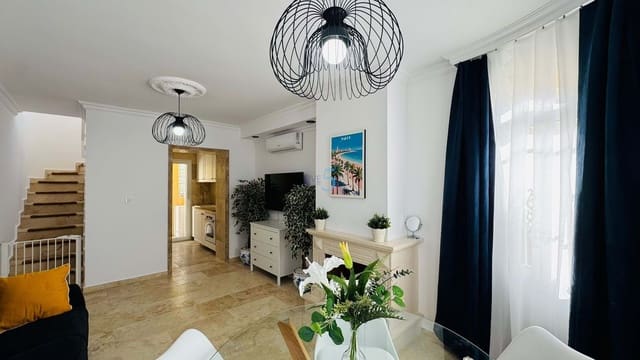 3 quarto Moradia para venda em Villamartin, Orihuela com piscina garagem - 299 000 € (Ref: 9261923)