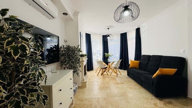 3 quarto Moradia para venda em Villamartin, Orihuela com piscina garagem - 299 000 € (Ref: 9261923)