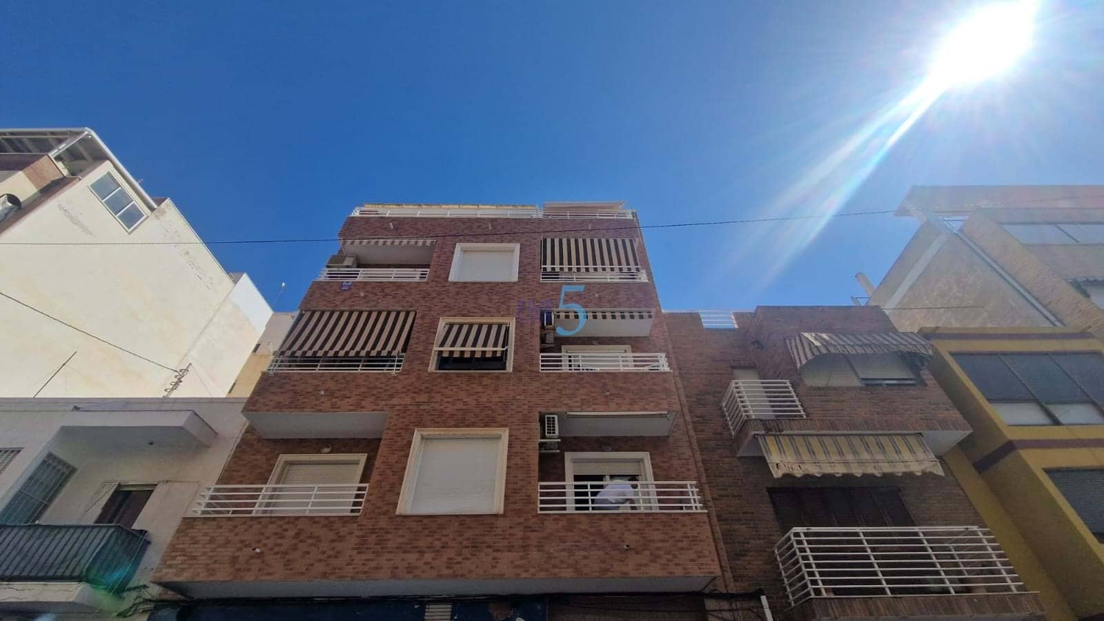 3 sovrum Lägenhet till salu i Torrevieja - 225 000 € (Ref: 9264974)
