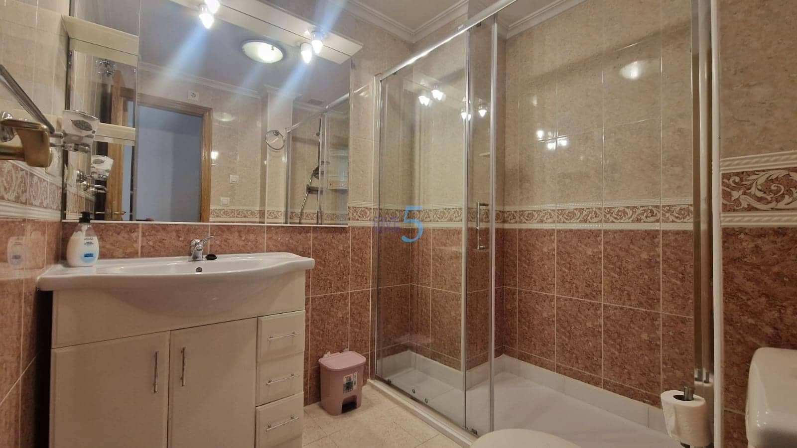 3 sovrum Lägenhet till salu i Torrevieja - 225 000 € (Ref: 9264974)