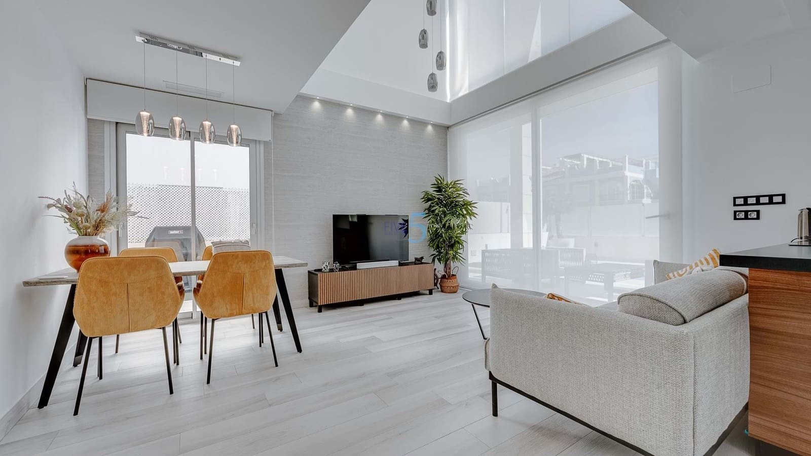 3 sovrum Villa till salu i Orihuela Costa med pool - 649 900 € (Ref: 9269034)