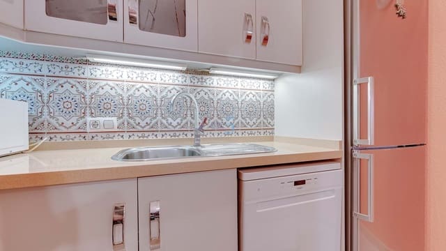 2 bedroom Townhouse for sale in Playa Flamenca, Orihuela with pool - € 204,990 (Ref: 9269035)