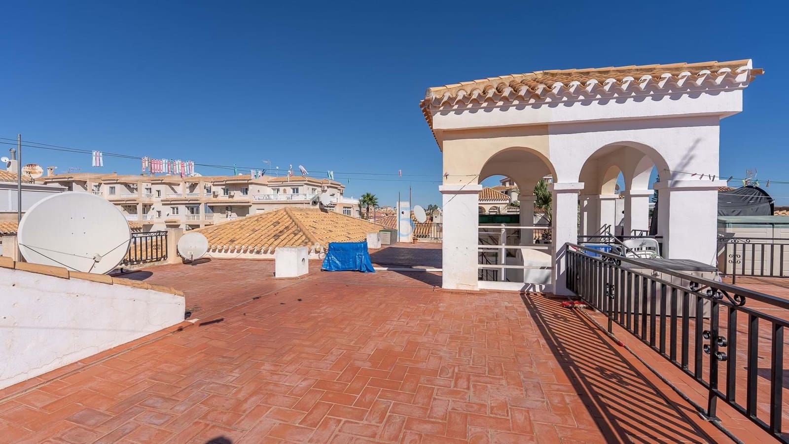 2 bedroom Townhouse for sale in Playa Flamenca with pool - € 204,990 (Ref: 9269035)