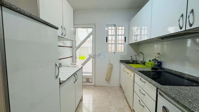 3 chambre Villa/Maison à vendre à Los Altos avec piscine garage - 319 000 € (Ref: 9270361)