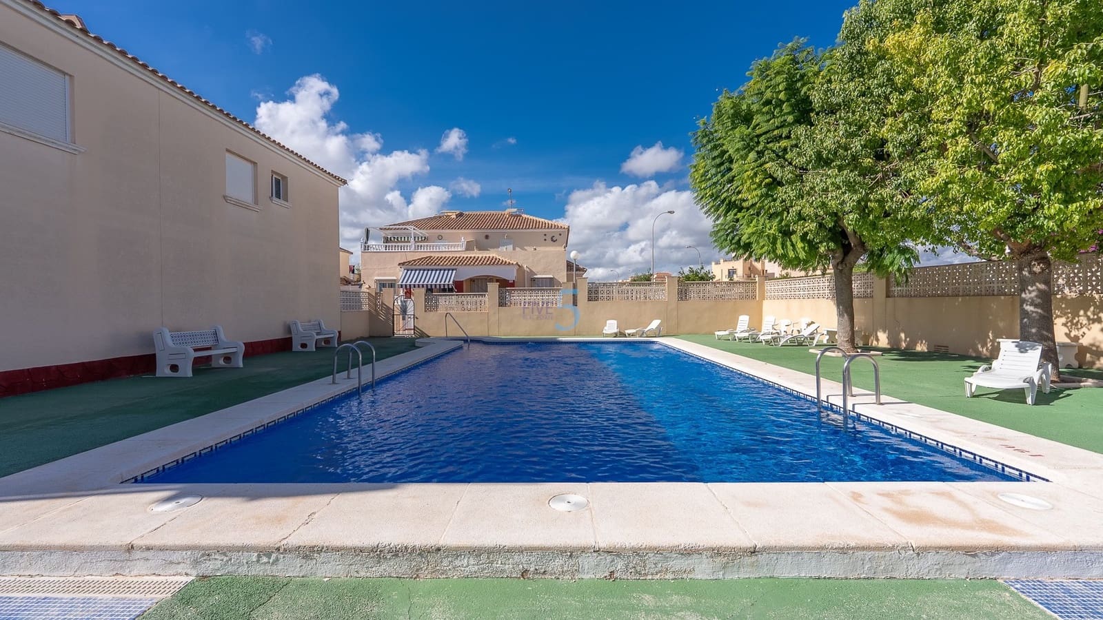 2 sypialnia Willa na sprzedaż w Playa Flamenca z basenem - 184 000 € (Ref: 9270363)