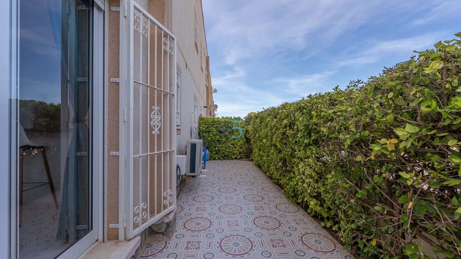 2 soveværelse Lejlighed til salg i Ciudad Quesada med swimmingpool - € 149.000 (Ref: 9270623)