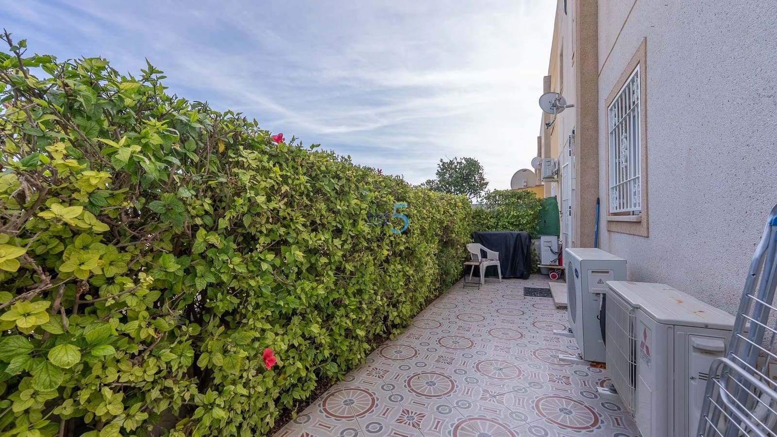 2 soveværelse Lejlighed til salg i Ciudad Quesada med swimmingpool - € 149.000 (Ref: 9270623)