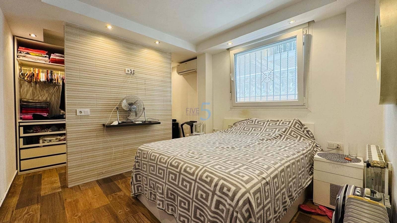 3 bedroom Villa for sale in Villamartin with pool garage - € 270,000 (Ref: 9271964)