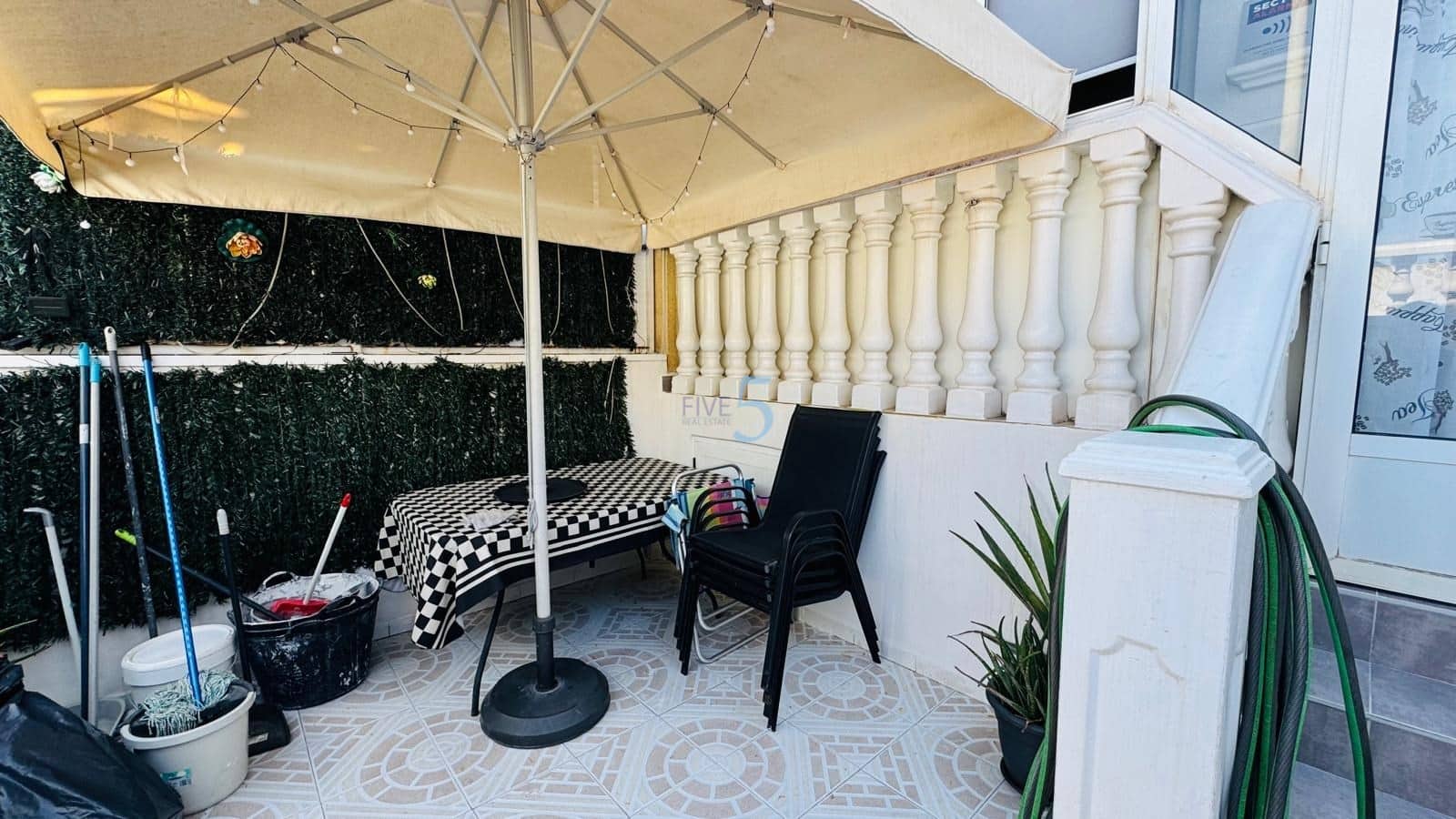 2 soverom Hus til salgs i Torrevieja med svømmebasseng garasje - € 160 000 (Ref: 9271965)