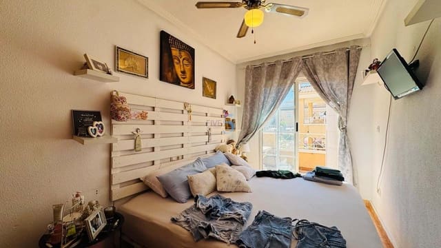 2 soverom Hus til salgs i Torrevieja med svømmebasseng garasje - € 160 000 (Ref: 9271965)