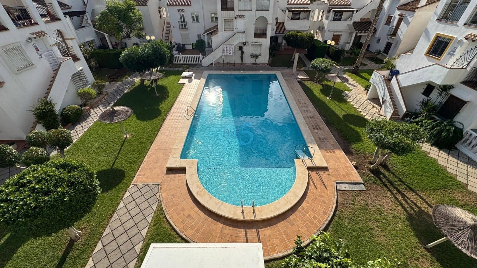 Apartamento de 3 habitaciones en Playa Flamenca en venta con piscina - 269.000 € (Ref: 9275394)
