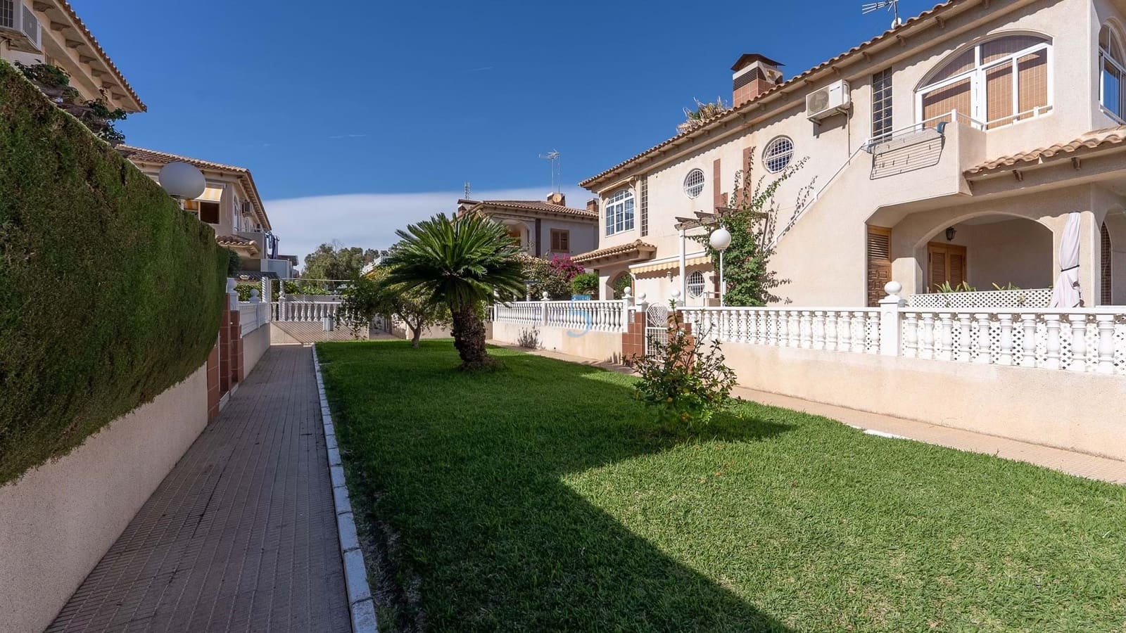 4 soverom Leilighet til salgs i Orihuela Costa med svømmebasseng - € 237 500 (Ref: 9275396)