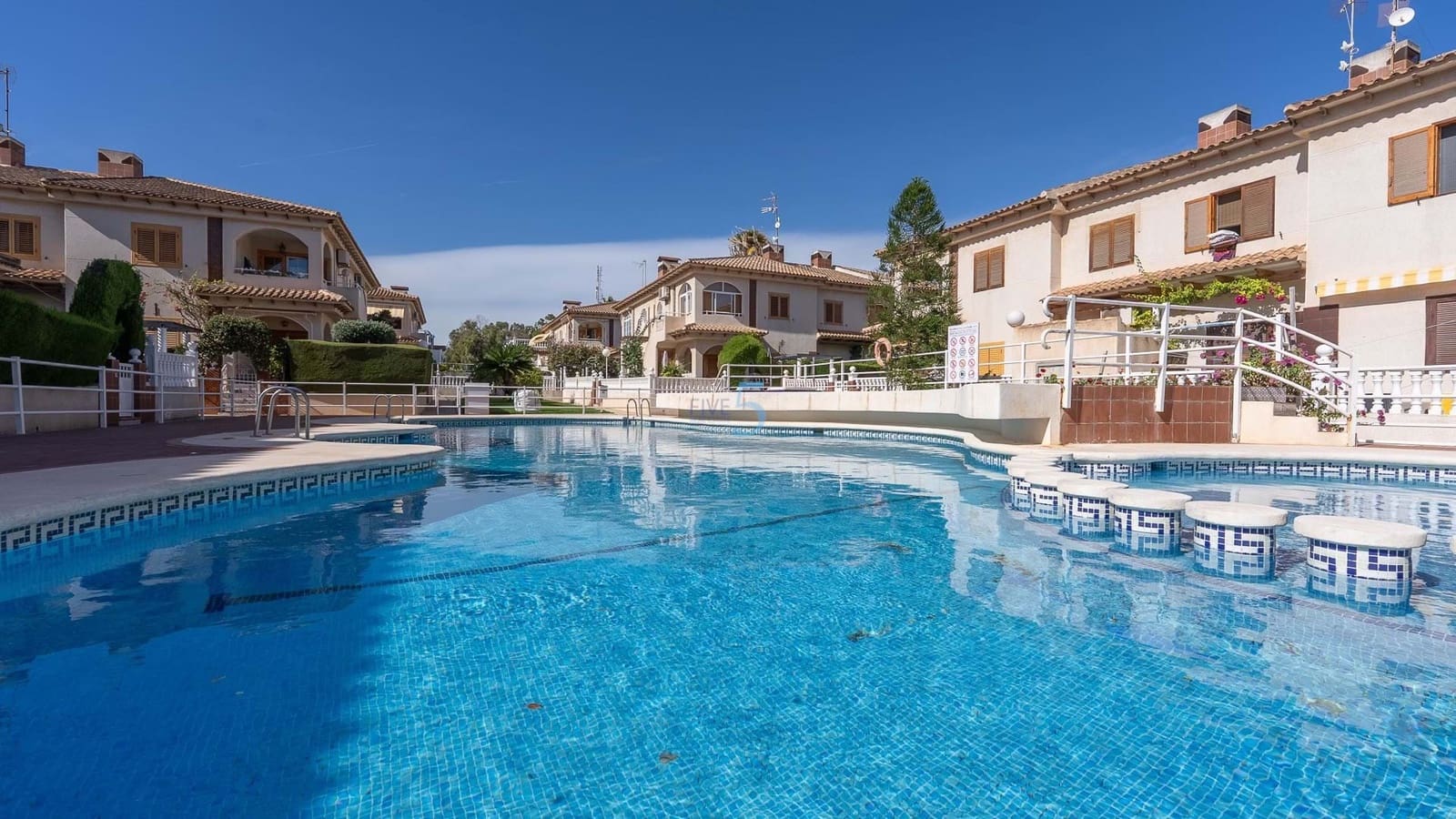 4 soverom Leilighet til salgs i Orihuela Costa med svømmebasseng - € 237 500 (Ref: 9275396)