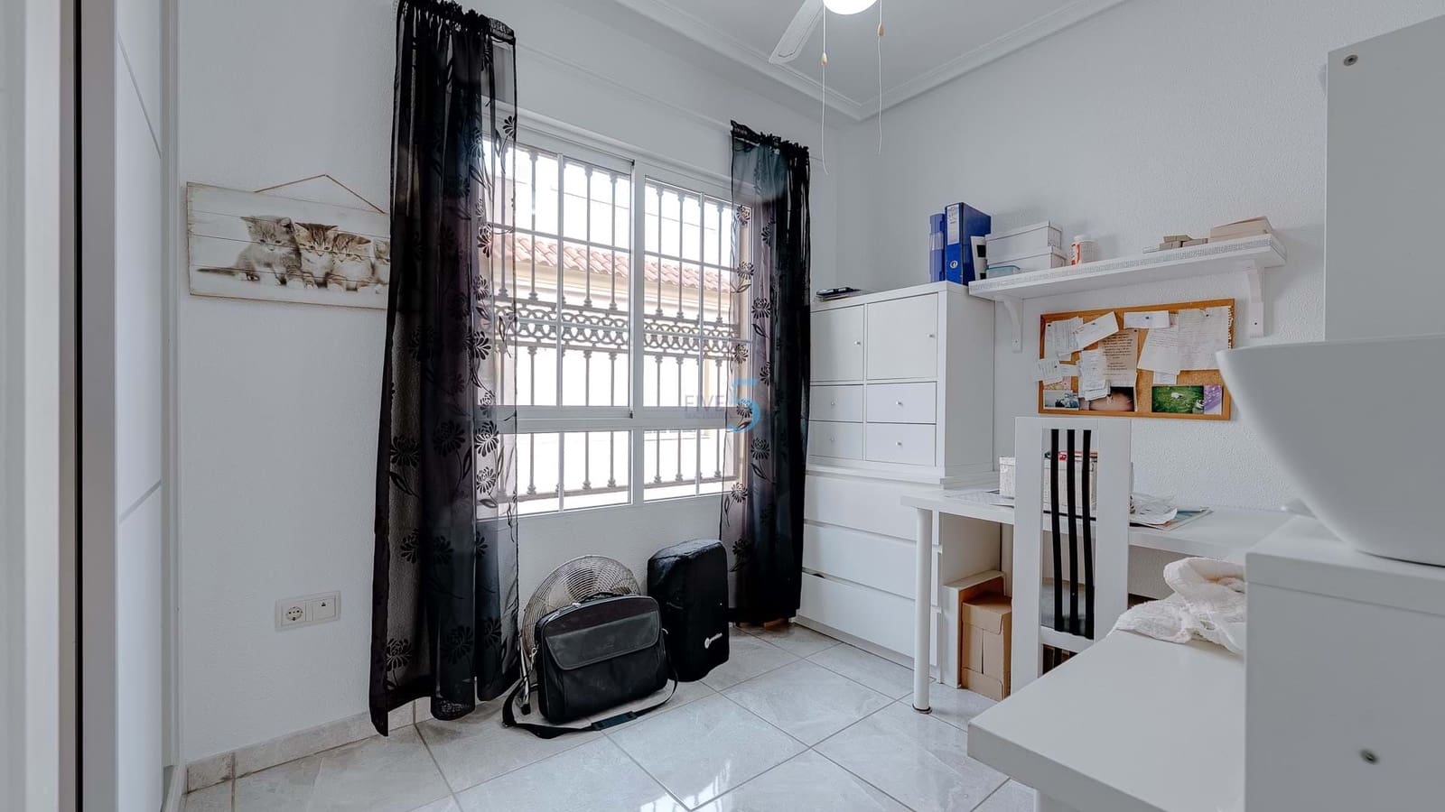 3 chambre Appartement à vendre à Guardamar del Segura avec piscine garage - 175 000 € (Ref: 9279894)