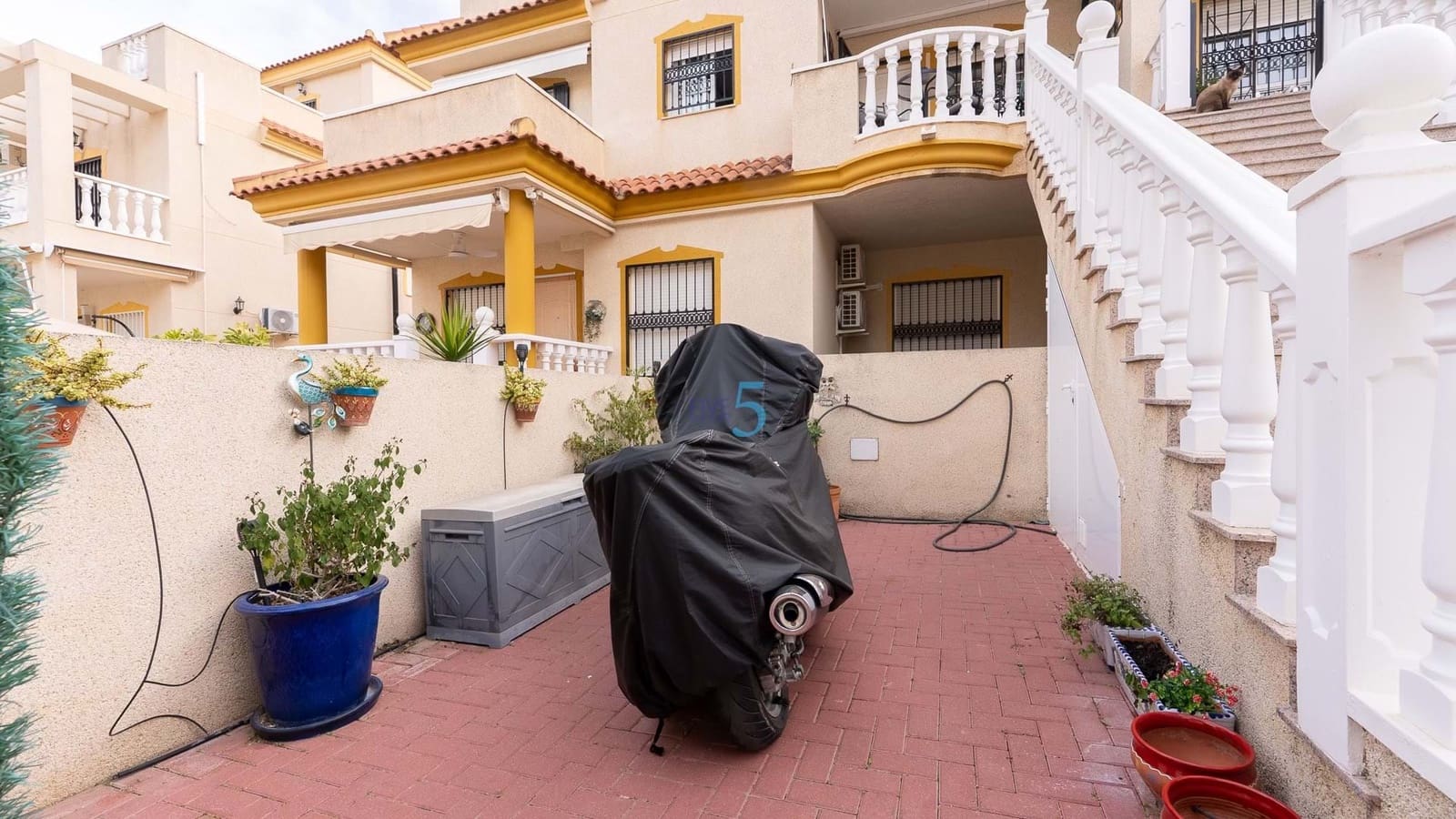 3 chambre Appartement à vendre à Guardamar del Segura avec piscine garage - 175 000 € (Ref: 9279894)