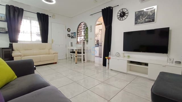 3 chambre Appartement à vendre à Guardamar del Segura avec piscine garage - 175 000 € (Ref: 9279894)