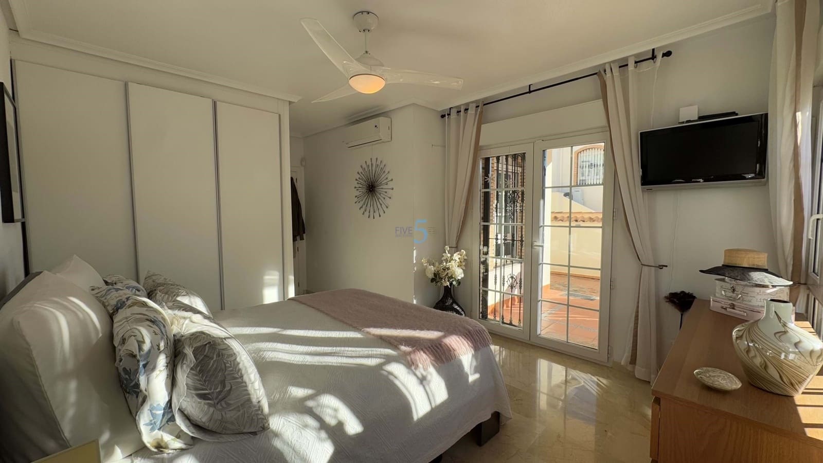 3 chambre Villa/Maison à vendre à Los Dolses avec piscine garage - 449 000 € (Ref: 9279895)