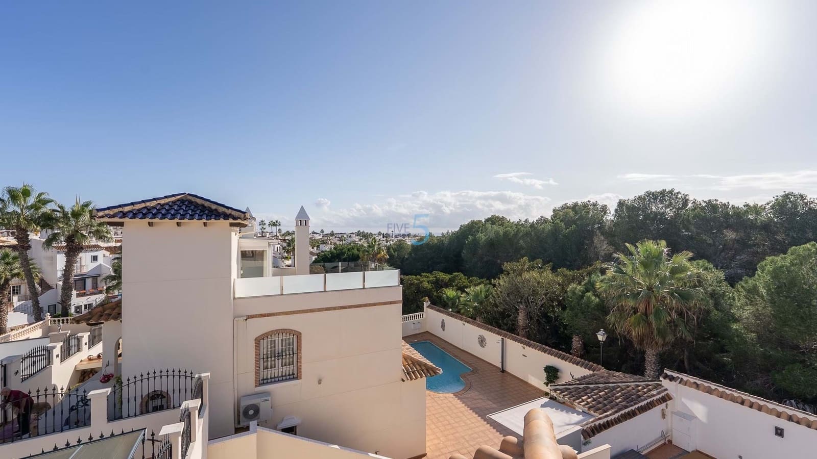 3 sovrum Villa till salu i Los Dolses med pool garage - 449 000 € (Ref: 9279895)