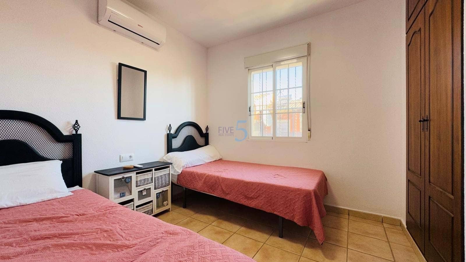 3 chambre Villa/Maison à vendre à Playa Flamenca avec piscine - 269 000 € (Ref: 9283066)