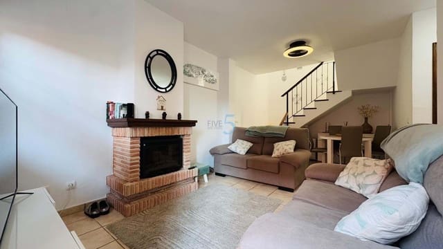 3 chambre Villa/Maison à vendre à Playa Flamenca, Orihuela avec piscine - 269 000 € (Ref: 9283066)