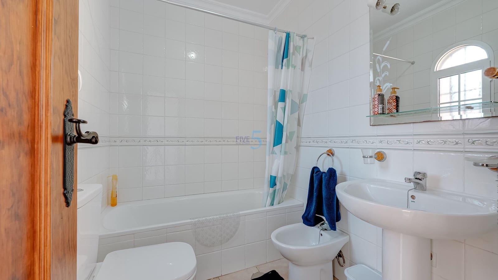 3 makuuhuone Huvila myytävänä paikassa Playa Flamenca mukana uima-altaan - 269 000 € (Ref: 9283066)