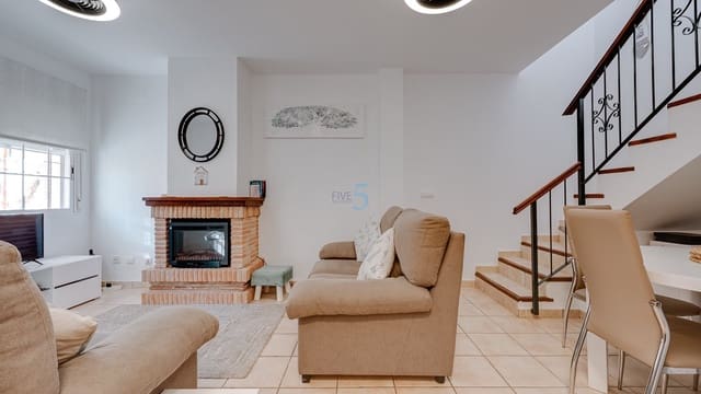 3 soverom Villa til salgs i Playa Flamenca, Orihuela med svømmebasseng - € 269 000 (Ref: 9283066)