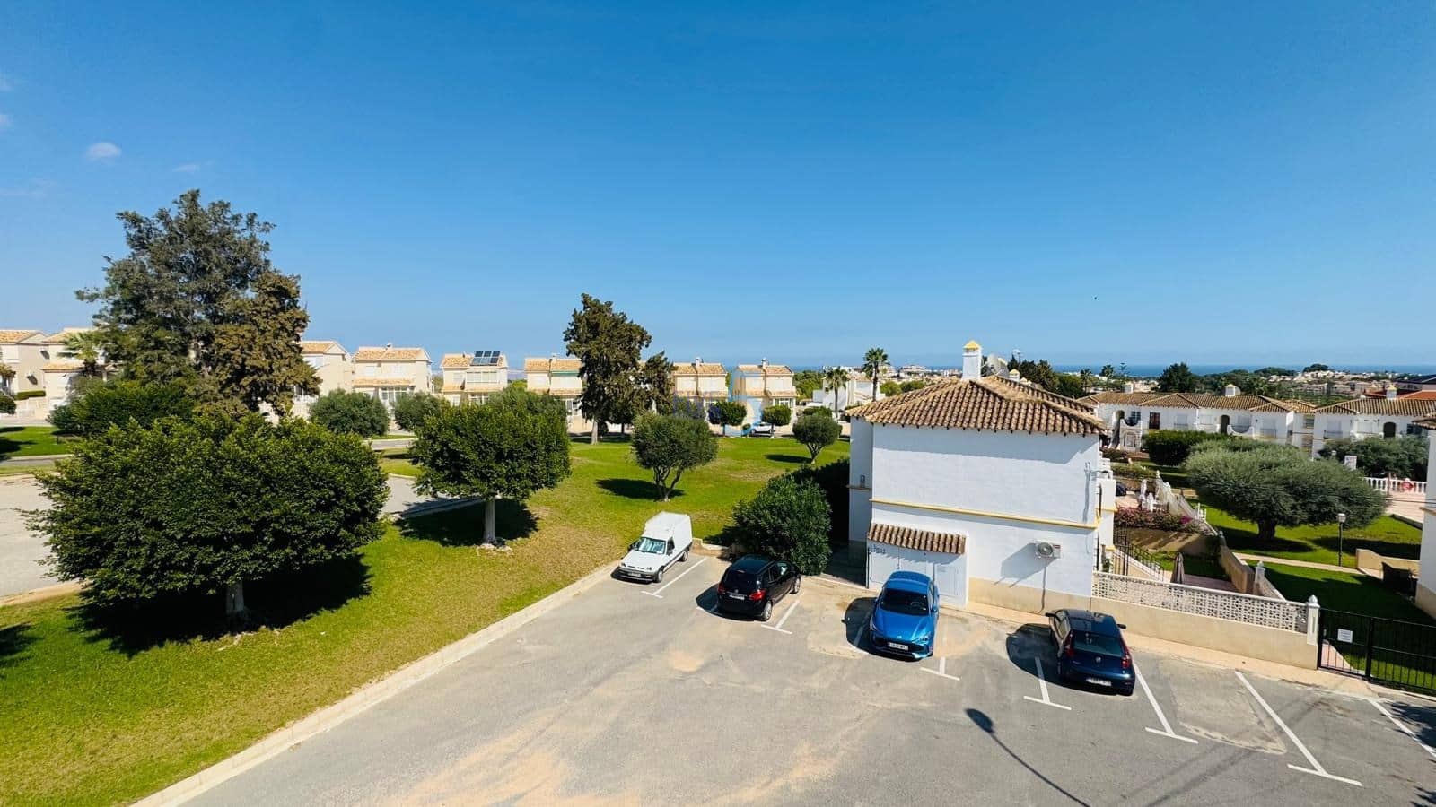 1 sypialnia Apartament na sprzedaż w Villamartin z basenem - 105 000 € (Ref: 9287126)