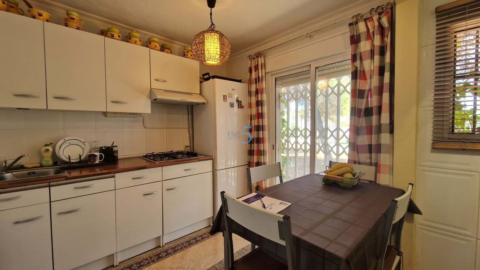 2 soveværelse Byhus til salg i Los Altos med swimmingpool garage - € 174.950 (Ref: 9289587)