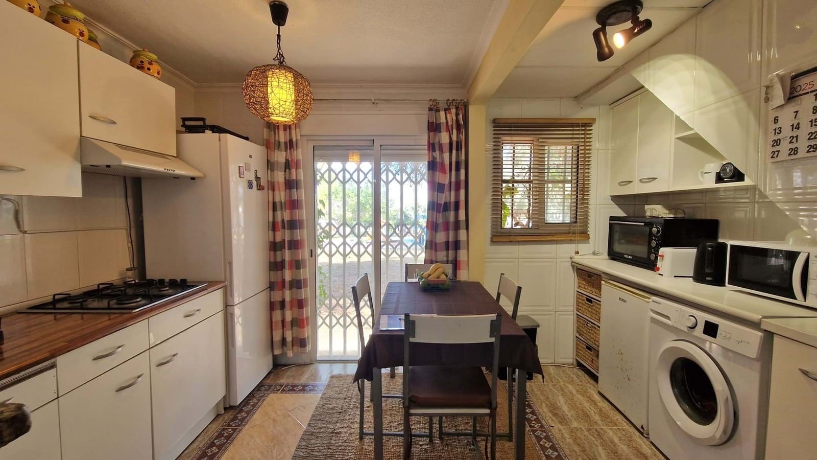 2 soveværelse Byhus til salg i Los Altos med swimmingpool garage - € 174.950 (Ref: 9289587)