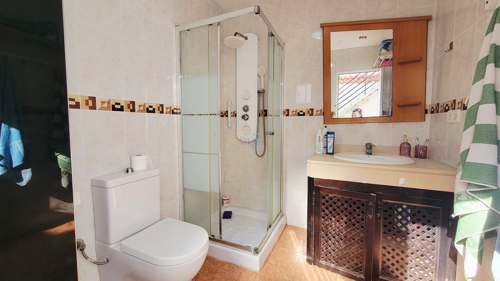 Chalet de 4 habitaciones en Los Nietos en venta - 185.000 € (Ref: 9292390)