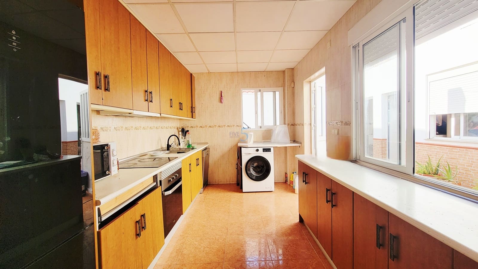 Chalet de 4 habitaciones en Los Nietos en venta - 185.000 € (Ref: 9292390)